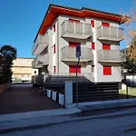 Modern By The Apartman Lignano Sabbiadoro