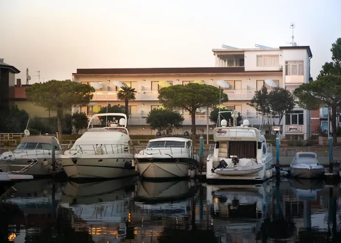 Modern By The Appartamento