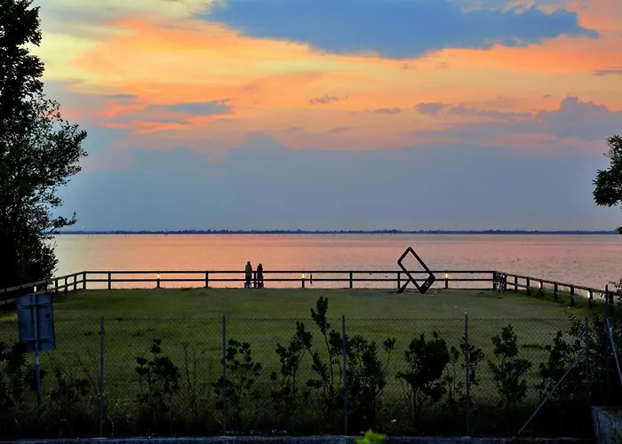 Modern By The Appartamento Lignano Sabbiadoro